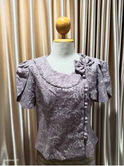 เสื้อผ้าไหมสีกะปิแขนสั้น 36