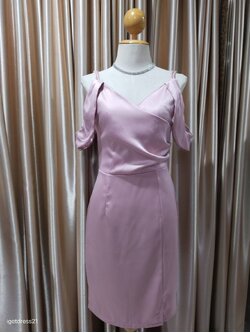 ราตรีสั้นสายเดี่ยวคู่ปิดแขน