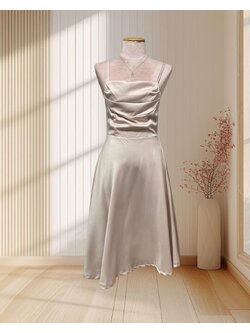 ราตรีสั้นสายเดี่ยวอกจับจีบกระโปรงบาน S