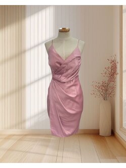 ราตรีสั้นสีชมพูสายเดี่ยว แต่งจีบด้านหน้า ไซส์ S