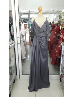 (PRE-LOVED) ยาวเทาสายเดี่ยวปิดแขน (L) มือ2