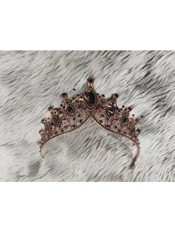 มงกุฏเพชรดำ