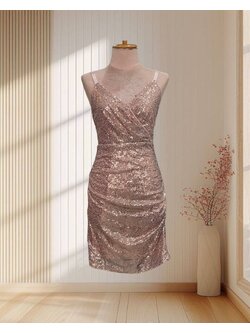 ราตรีสั้นสีชมพู Rose Gold สายเดี่ยว ปักเลื่อม แต่งจีบช่วงเอว ไซส์ XL