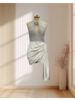 (PRE-LOVED) เดรสสั้นสีขาว แต่งผ้าสไบ ฟีลสาวเวียดนาม ไซส์ S