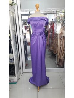 (PRE-LOVED) ยาวสีม่วงสานหลังปาดไหล่เอวโบว์ (อก32เอว28สะโพก34)