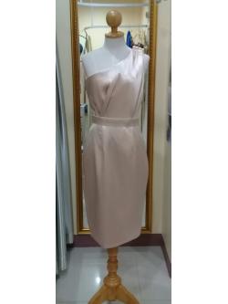 (PRE-LOVED) ชุดราตรีสั้นไหล่เบี่ยงข้างประดับมุกสีโอรส(S)