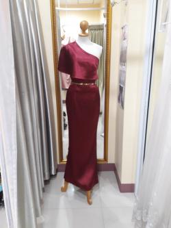 ราตรียาวสีแดงบ่าเบี่ยง (S)