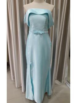 ชุดราตรียาวสีเขียวมิ้นท์ปาดไหล่ (อก 32 เอว26 สะโพก 38)