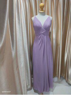 (PRE-LOVED) ชุดราตรียาวชีฟองสายเดี่ยวหลังลูกไม้ สีม่วง S