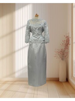 (PRE-LOVED) ชุดคุณแม่สีเทา ผ้าลูกไม้+กระโปรงผ้าไหมเทียม ไซส์ L