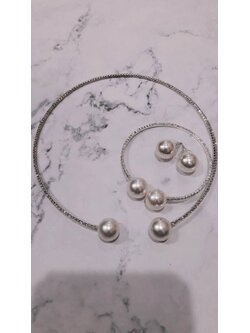 สร้อยคอ+ข้อมือ