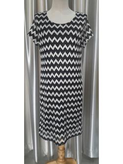 เดรสสีดำลายขาว Size : XL