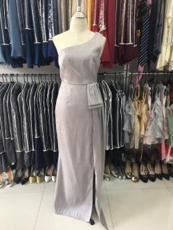 (PRE-LOVED) ราตรียาวสีเทาบ่าเบี่ยง (S) มือ2