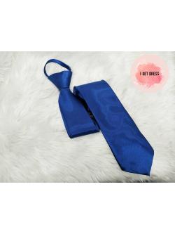 เนคไทสีน้ำเงินผ้าเงา (สำเร็จรูป)