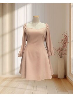 (PRE-LOVED) ราตรีสั้นสีชมพูแขนยาว ผ้าเครปเกาหลีปลายแขนยางยืด ซิปหลัง (เพิ่มสายผูกเอว) 6XL