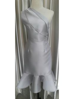 (PRE-LOVED) ราตรีสั้นสีเทาบ่าเดี่ยวชายหางปลา (S)