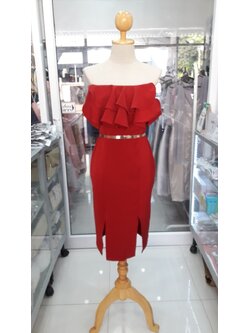 (PRE-LOVED) ราตรีสั้นแดงไวน์ปาดไหล่อกระบาย2ชั้น (S) มือ2