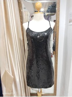 (PRE-LOVED) ราตรีสั้นสีดำสายเดี่ยวแต่งเลื่อม (ฟรีไซส์) มือ2