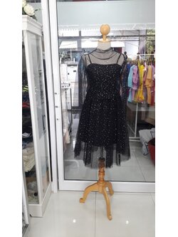 สั้นดำผ้ามุ้งลายจุดเงิน (M)