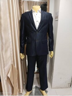 ชุดสูทสีกรมมันวาว L (เสื้อขายแล้ว)