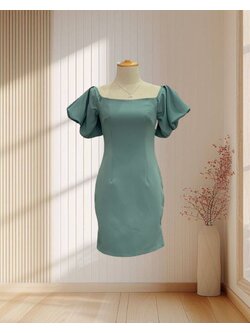ราตรีสั้น สีเขียว แขนบอลลูน กระโปรงทรงสอบ ไซส์ S