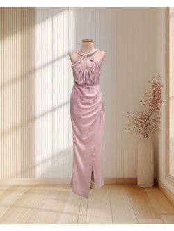 (PRE-LOVED) ราตรียาวสีชมพู ไขว้อกจีบ ไซส์ S