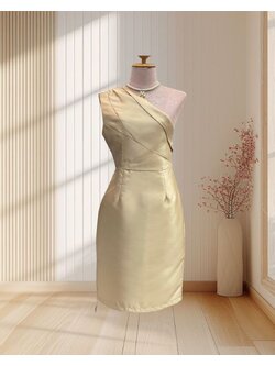 (PRE-LOVED) ชุดราตรีสั้นสีทองบ่าเดี่ยว+เข็มขัด (S)