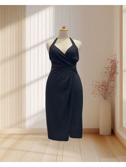 เดรสสั้นสีดำ สายเดี่ยวคล้องคอผูกโบว์ด้านหลัง ขยุ้มเอว ไซส์ 2XL