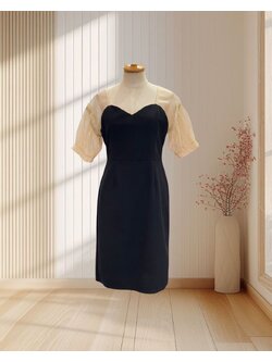 เดรสสั้นสีดำ แขนตุ๊กตาสีครีม แต่งไหล่มุก ไซส์ L