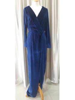 ชุดราตรียาวสีน้ำเงินเเขนยาวกระโปรงผ่าหน้าผ้ากำมะหยี่ (Size : S)