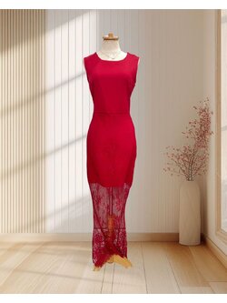 เดรสยาว สีแดง แขนกุด กระโปรงผ้าลูกไม้ซีทรู ไซส์ L