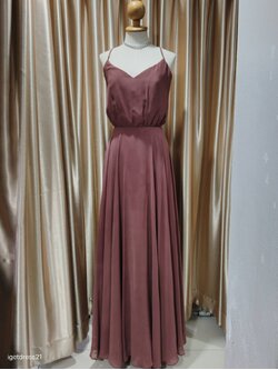 ชุดราตรียาวชีฟองชมพูม่วงสายเดี่ยว M