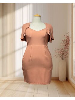 (PRE-LOVED) ชุดราตรีสั้นผ้าโคโค่แขน2ชั้นระบายย้วยเรียบสีส้ม2XL