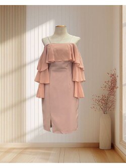 (PRE-LOVED) ราตรีสั้นสีครีม สายเดี่ยวแขนระบายผ้าชีฟอง ไซส์ S