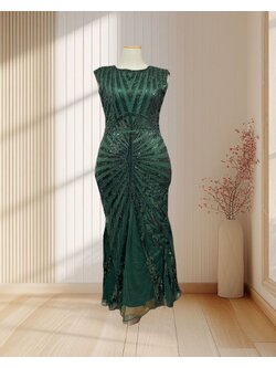 (PRE-LOVED) ราตรียาวสีเขียว ปักเลื่อม แขนกุด ผ้ารัดรูปสาวอียิปต์ ไซส์ 2XL