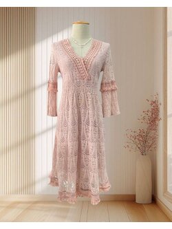 เดรสสั้นสีชมพู แขนยาว ผ้าลูกไม้ คอวี สไตล์โบฮีเมี่ยน ไซส์ L