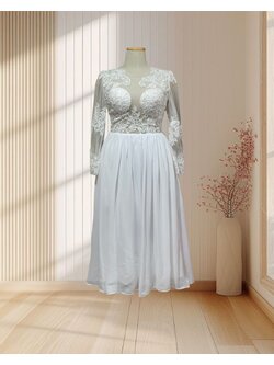 (PRE-LOVED) ราตรียาวสีขาว ผ้าลูกไม้ ฟีลเจ้าสาวหวานซ่อนเปรี้ยว ไซส์ 2XL