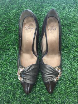 รองเท้าสีน้ำตาล 37.5