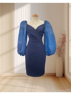 (PRE-LOVED) ราตรีสั้นสีกรม คอวี แขนยาวผ้าแก้ว ไซส์ S