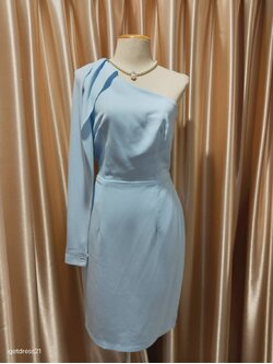 (PRE-LOVED) ราตรีสั้นสีฟ้าบ่าเฉียงแขนยาว1ข้าง (M) มือ2