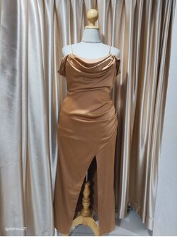 ชุดราตรียาวสีน้ำตาลสายเดี่ยวคอถ่วงโอบไหล่ 2XL