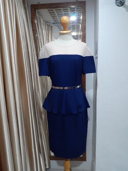 (PRE-LOVED) ราตรีสั้นสีกรมมีแขน (M)