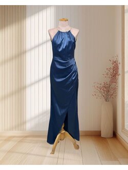 (PRE-LOVED) ราตรียาวสีกรม แขนกุด แต่สายเพชร ไซส์ M