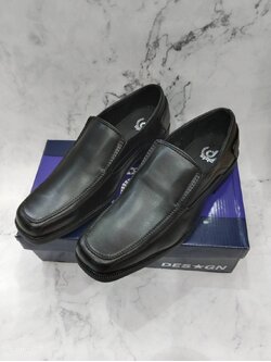 รองเท้าคัชชููดำ40