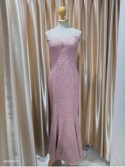 ชุดราตรียาวปักสีชมพู M