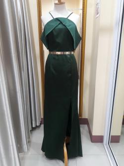 (PRE-LOVED) ชุดราตรียาวสีเขียวเปิดไหล่เเต่งเเขน (S)