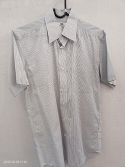 เสื้อเชิ้ตแขนสั้นlีขาว S