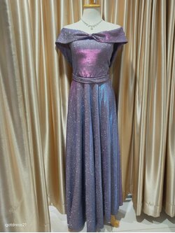 (PRE-LOVED) ราตรียาวกลิตเตอร์ปาดไหล่สม็อคหลัง F มือ2