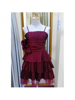 ราตรีสั้นสีแดงไวน์ สม๊อคหลัง