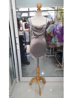 เดรสเทาสั้นสายเดี่ยวคอถ่วงรูดข้าง (S)